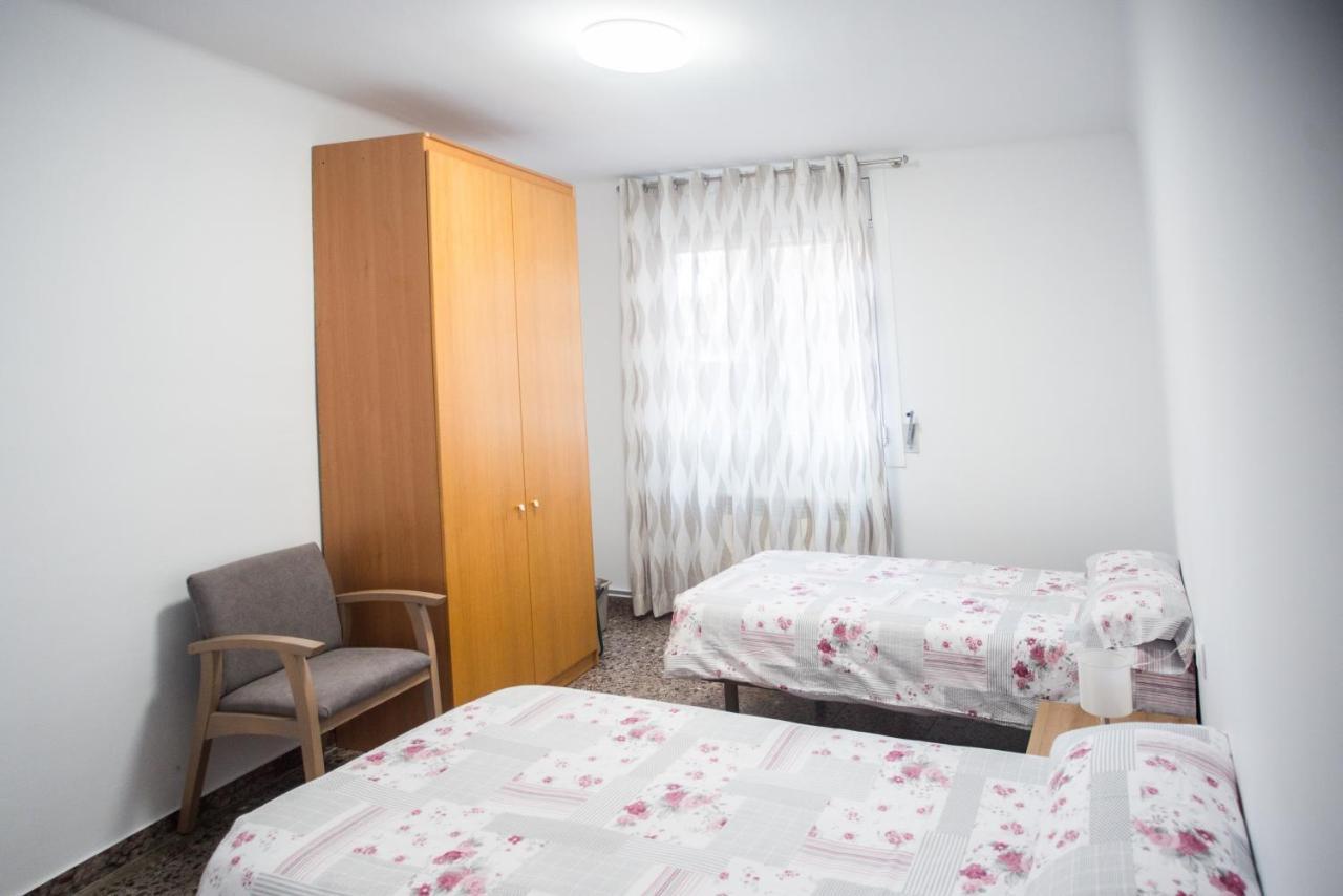 Manresa Apartamentos Turisticos מראה חיצוני תמונה