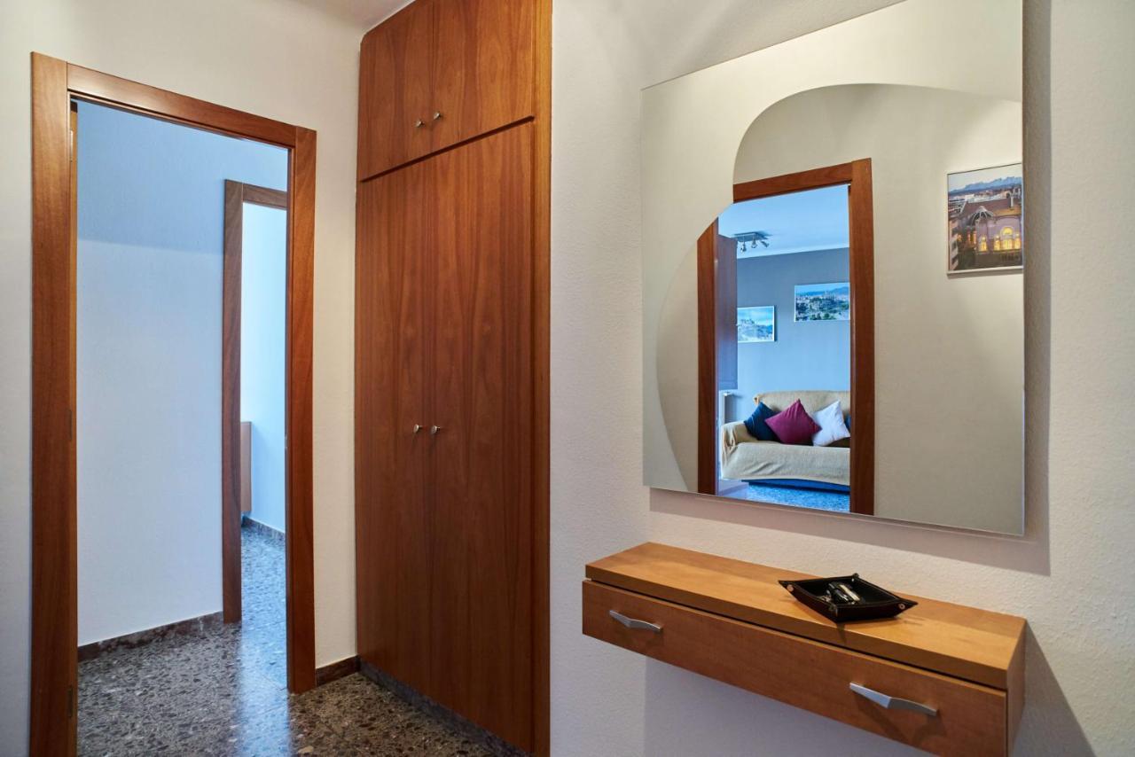 Manresa Apartamentos Turisticos מראה חיצוני תמונה