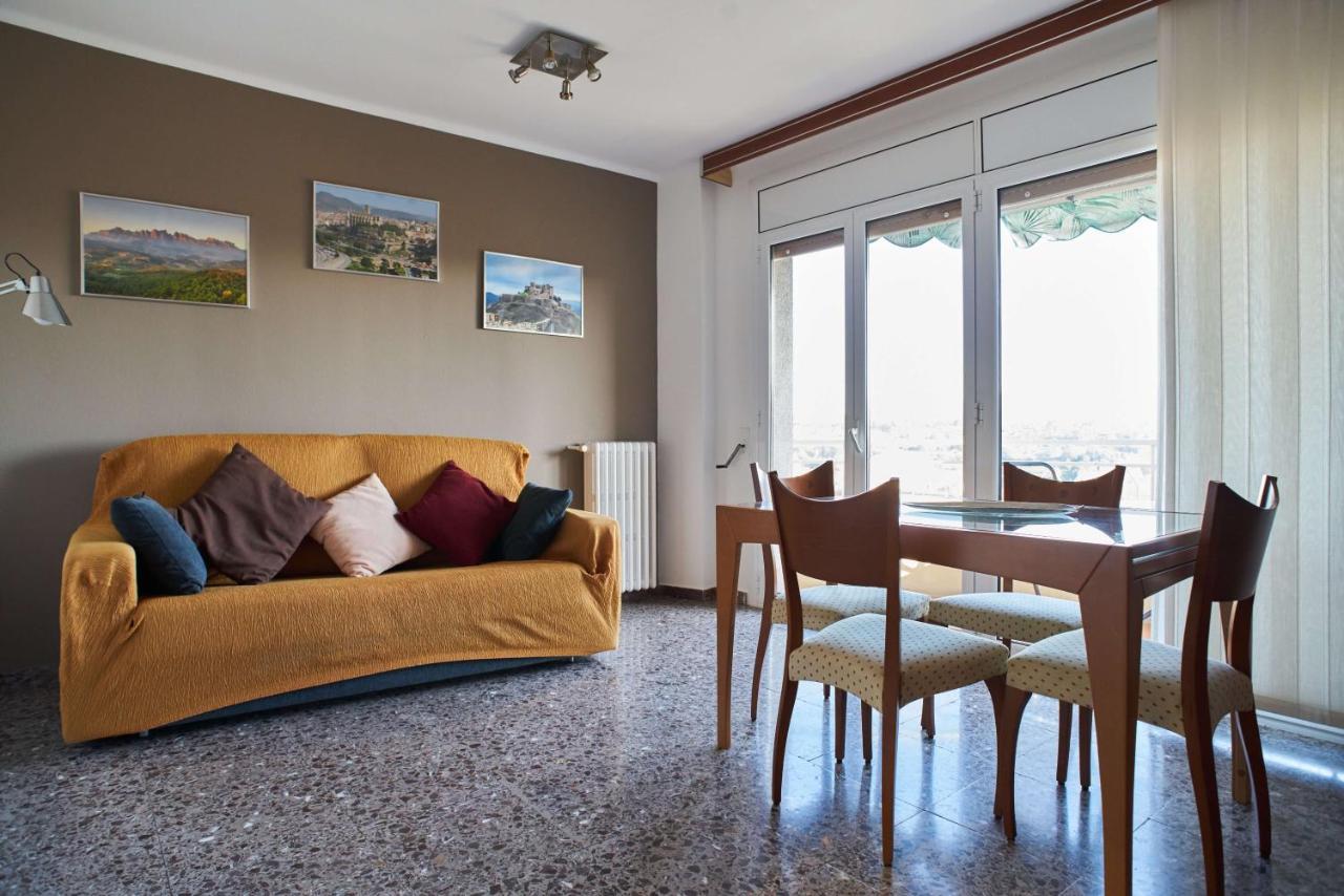 Manresa Apartamentos Turisticos מראה חיצוני תמונה