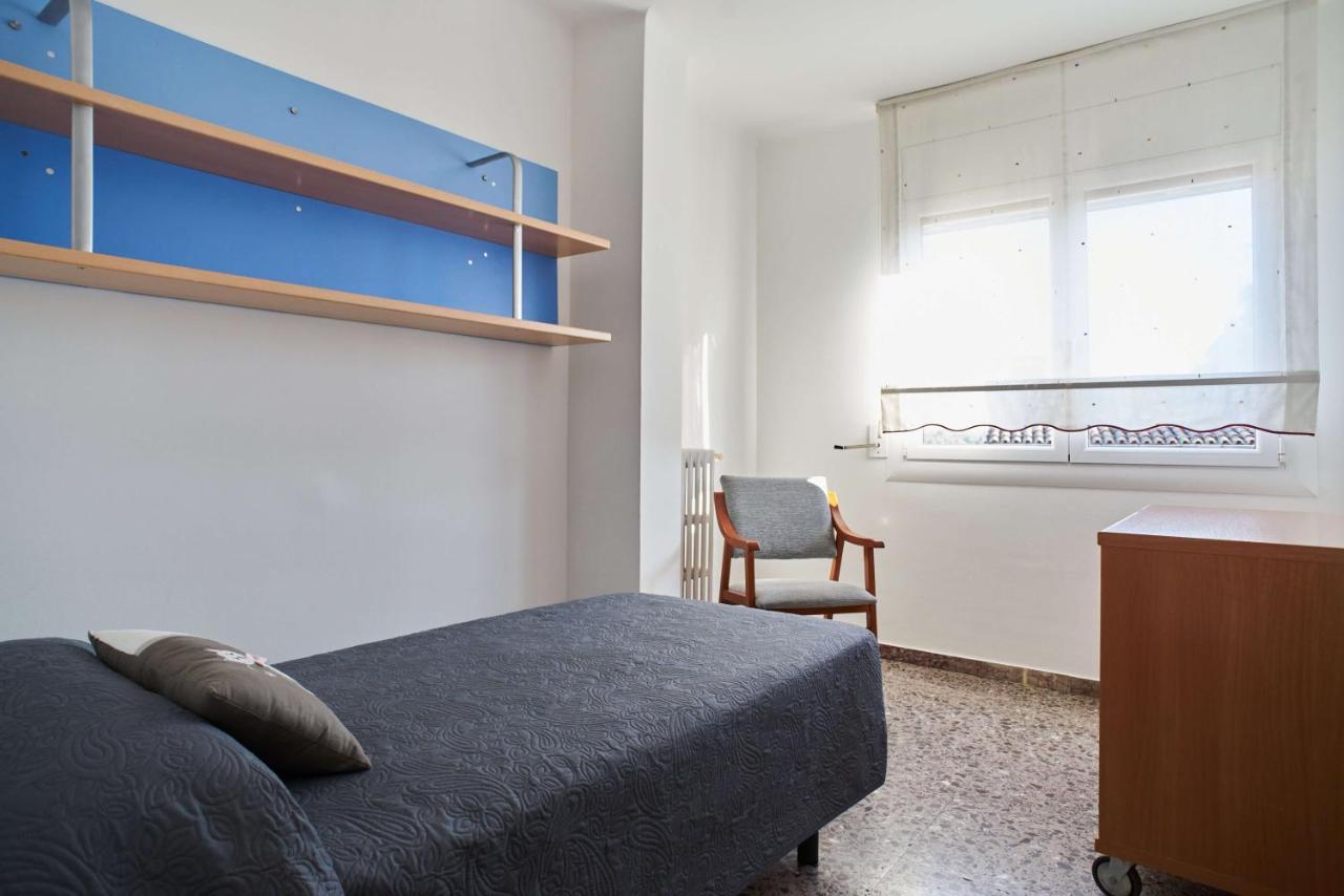 Manresa Apartamentos Turisticos מראה חיצוני תמונה