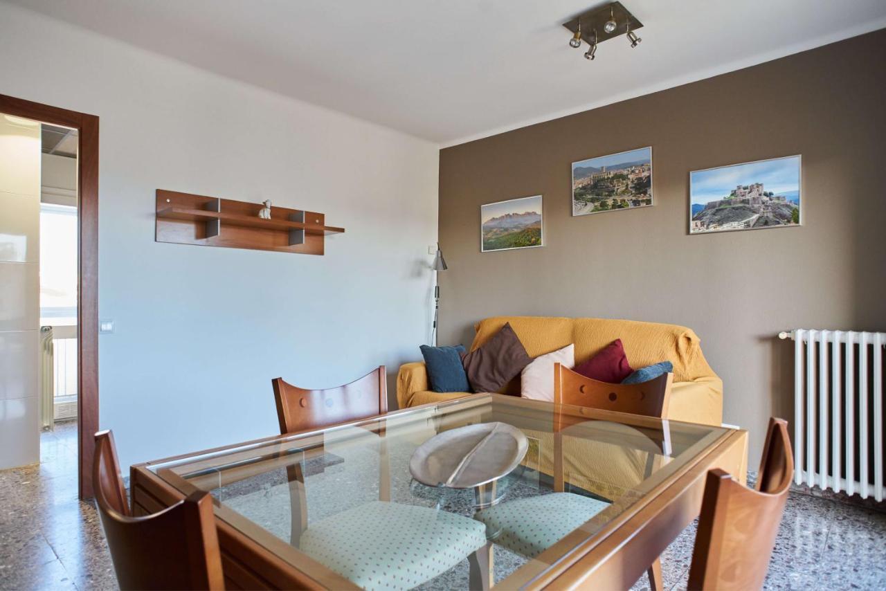 Manresa Apartamentos Turisticos מראה חיצוני תמונה